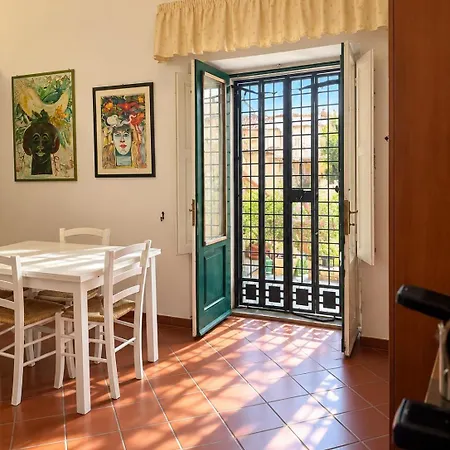 Caterina House * San Lucido