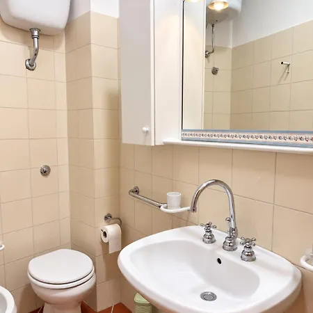Caterina House * San Lucido